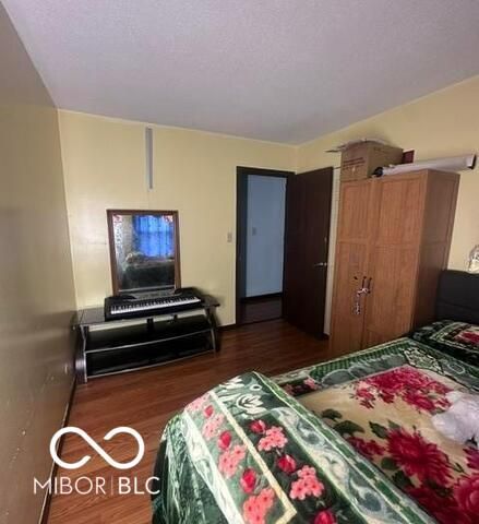 912 Brevard Drive, Indianapolis, IN 46217