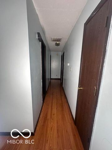 912 Brevard Drive, Indianapolis, IN 46217