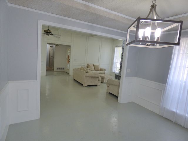 1506 E Peters Colony Road, Carrollton, TX 75007