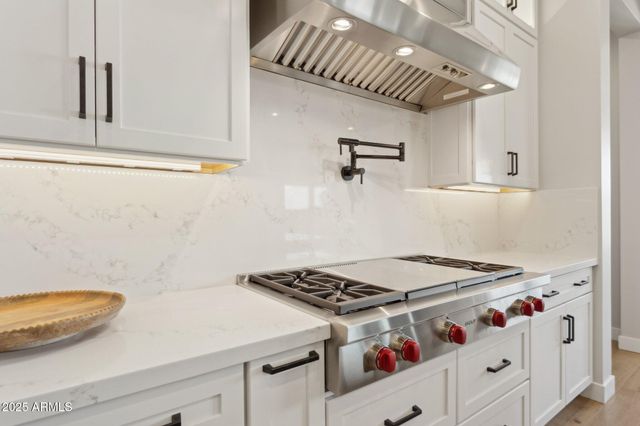 13020 E De La O Road, Scottsdale, AZ 85255