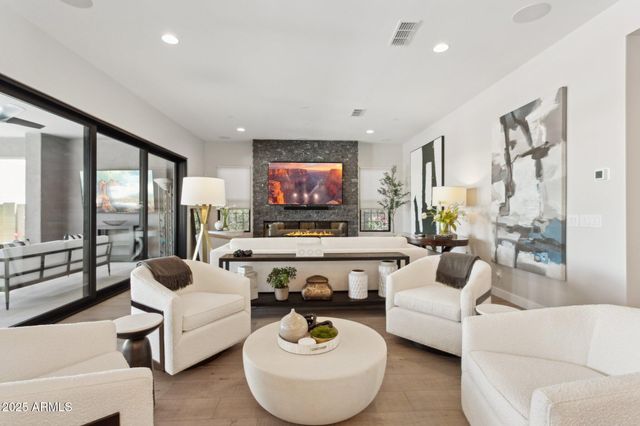 13020 E De La O Road, Scottsdale, AZ 85255