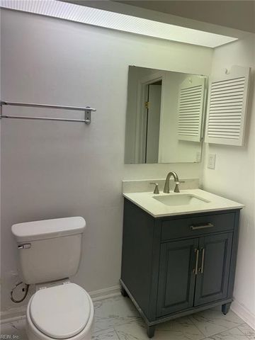 1104 Creekside CT, Virginia Beach, VA 23453