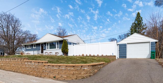 2755 Blackstone Avenue, Saint Louis Park, MN 55416