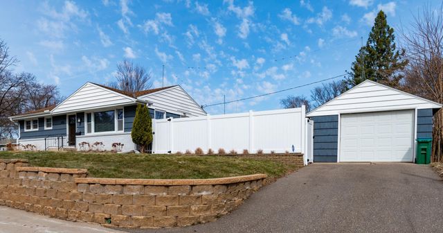 2755 Blackstone Avenue, Saint Louis Park, MN 55416