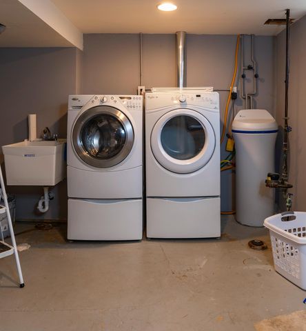 2755 Blackstone Avenue, Saint Louis Park, MN 55416