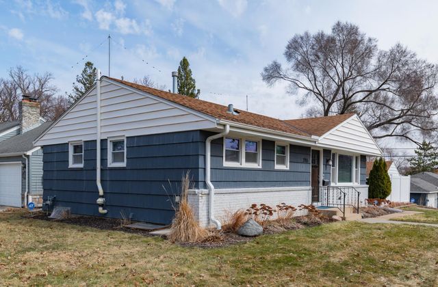 2755 Blackstone Avenue, Saint Louis Park, MN 55416