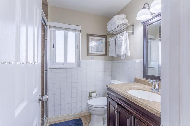 1660 NE 25th Ave, Pompano Beach, FL 33062