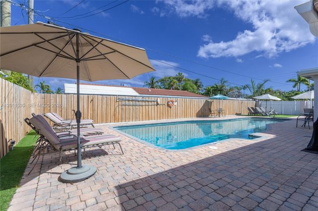 1660 NE 25th Ave, Pompano Beach, FL 33062