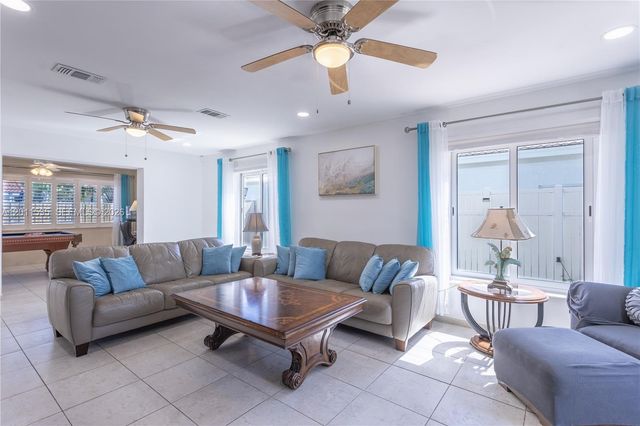 1660 NE 25th Ave, Pompano Beach, FL 33062