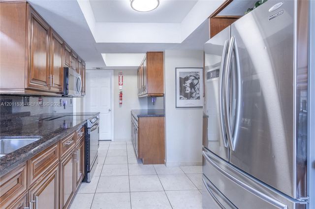 1660 NE 25th Ave, Pompano Beach, FL 33062