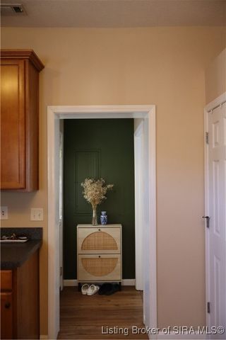 2106 Beeler Street, New Albany, IN 47150