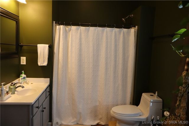 2106 Beeler Street, New Albany, IN 47150