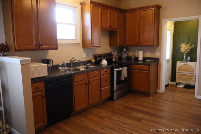 2106 Beeler Street, New Albany, IN 47150