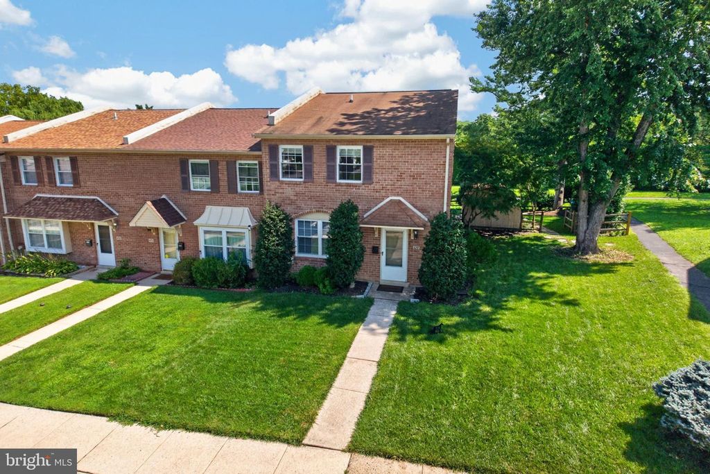 429 CARMARTHEN CT, EXTON, PA 19341 — photo 4