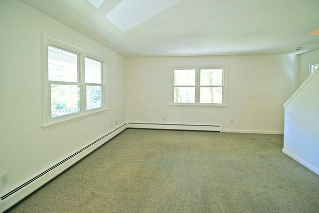 36 Torrey, Easthampton, MA 01027