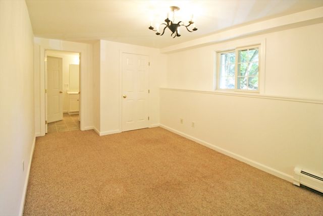 36 Torrey, Easthampton, MA 01027