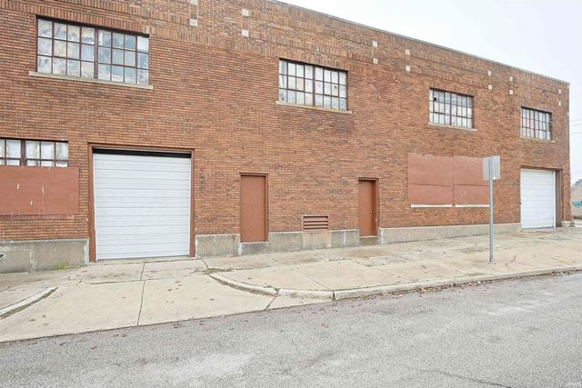 301 S Lafayette Street, South Bend, IN 46601