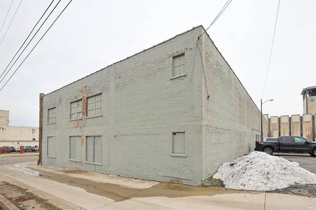 301 S Lafayette Street, South Bend, IN 46601