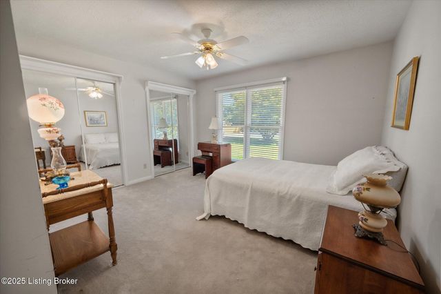 181 Plane Tree Ct, Shepherdsville, KY 40165