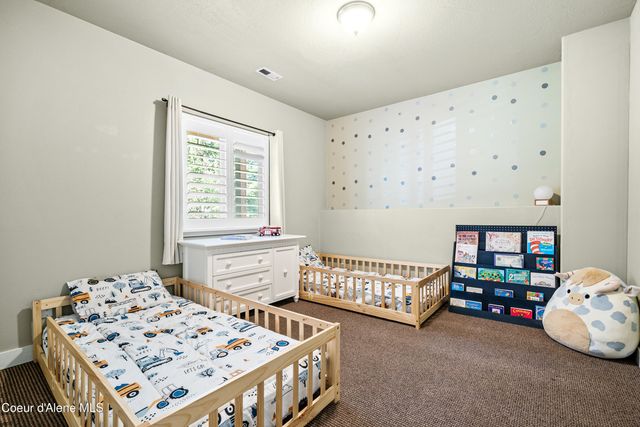 24544 N Dockside LN, Rathdrum, ID 83858