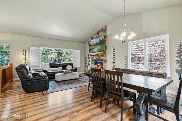 24544 N Dockside LN, Rathdrum, ID 83858