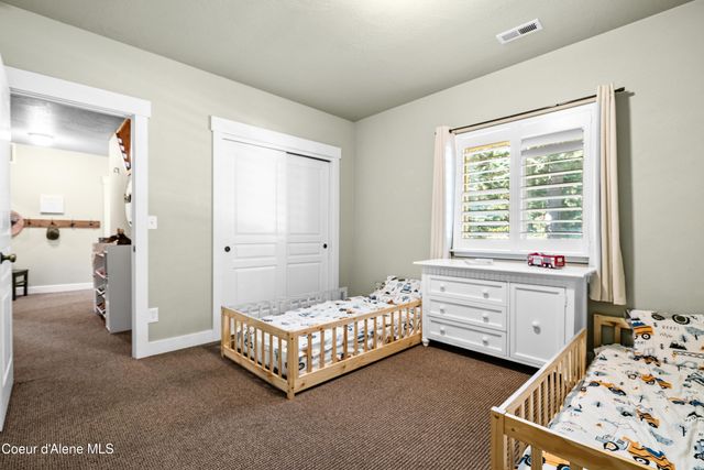 24544 N Dockside LN, Rathdrum, ID 83858