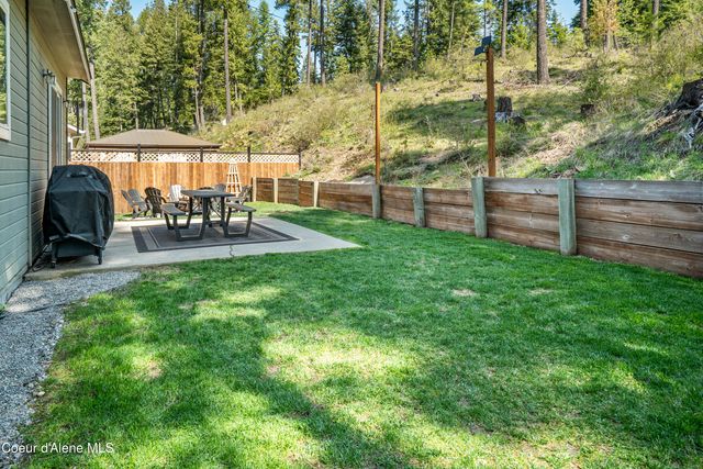 24544 N Dockside LN, Rathdrum, ID 83858