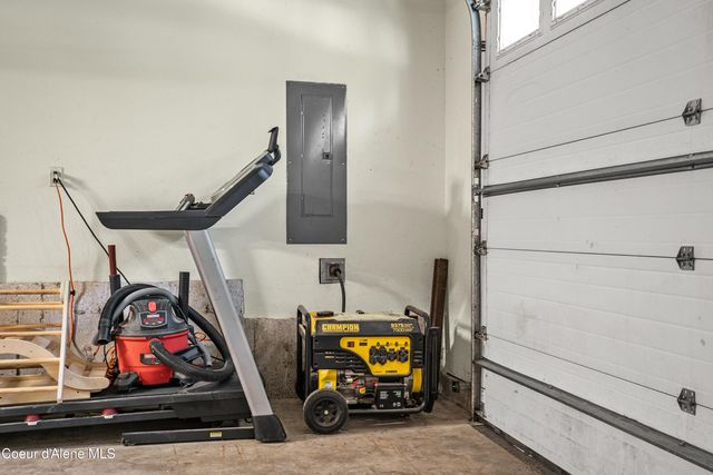 24544 N Dockside LN, Rathdrum, ID 83858