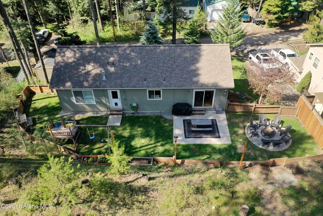 24544 N Dockside LN, Rathdrum, ID 83858