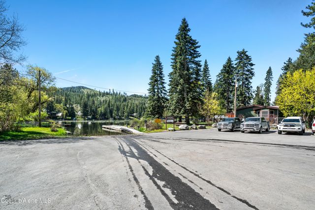 24544 N Dockside LN, Rathdrum, ID 83858