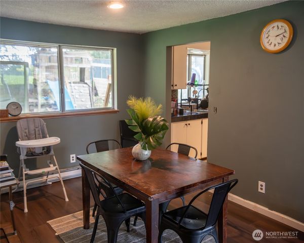 9420 24th Avenue SE, Everett, WA 98208