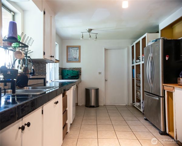 9420 24th Avenue SE, Everett, WA 98208
