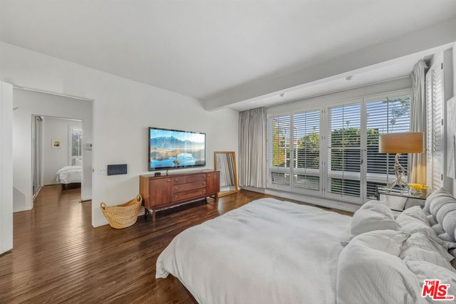 12315 Gorham Avenue, Los Angeles, CA 90049