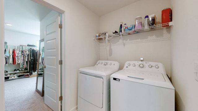 3059 Oscar Dr, White House, TN 37188