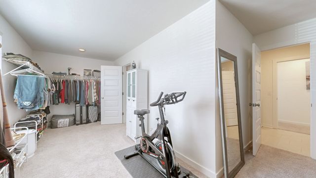 3059 Oscar Dr, White House, TN 37188