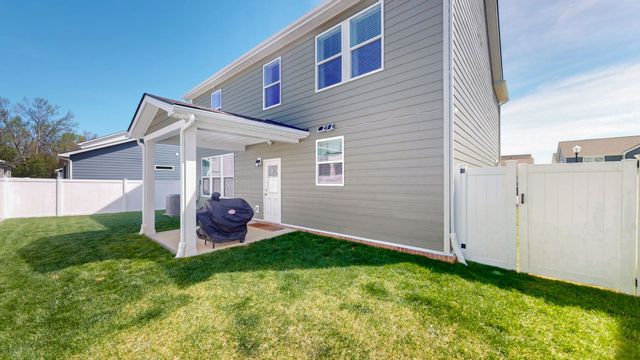 3059 Oscar Dr, White House, TN 37188
