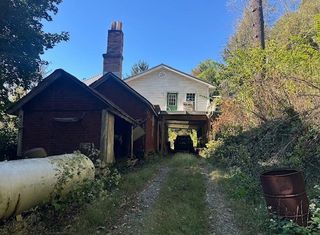 341 Glen Eden Rd, New Sewickley Twp, PA 15074