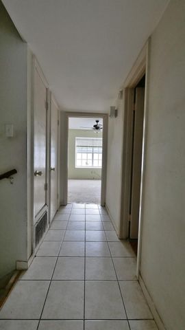 9025 Gaylord Drive 3, Houston, TX 77024