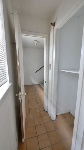 9025 Gaylord Drive 3, Houston, TX 77024