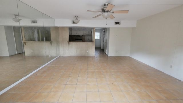 9025 Gaylord Drive 3, Houston, TX 77024