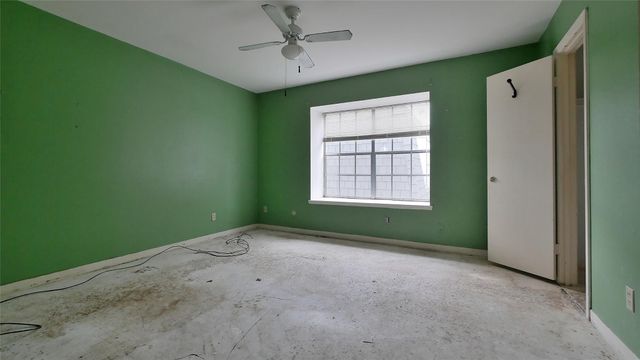 9025 Gaylord Drive 3, Houston, TX 77024