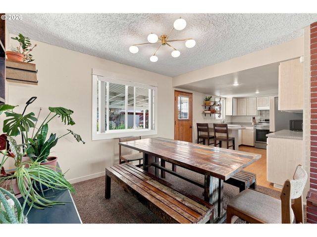 4201 CENTER St, Washougal, WA 98671
