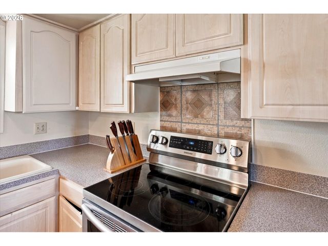 4201 CENTER St, Washougal, WA 98671