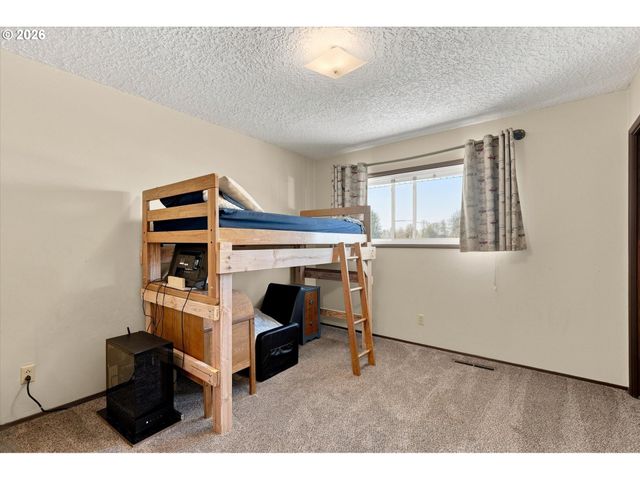 4201 CENTER St, Washougal, WA 98671