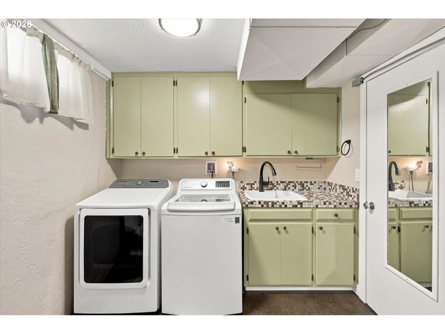 4201 CENTER St, Washougal, WA 98671
