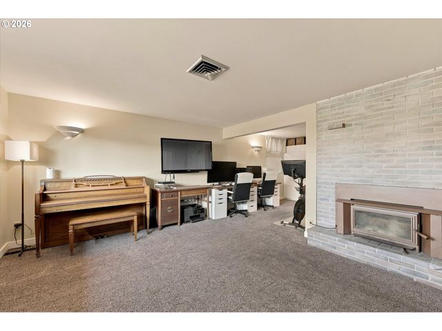 4201 CENTER St, Washougal, WA 98671