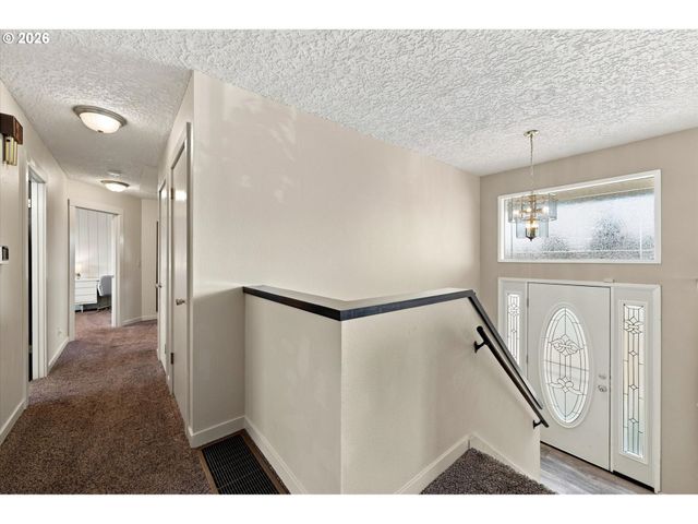 4201 CENTER St, Washougal, WA 98671