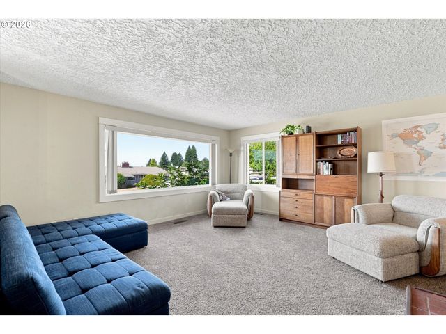 4201 CENTER St, Washougal, WA 98671