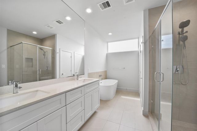 6809 Rocinante Lane, Houston, TX 77092