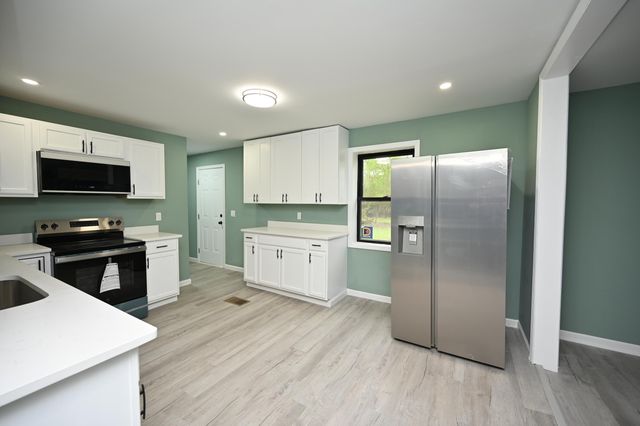 311 Bim Street, Holly Hill, SC 29059